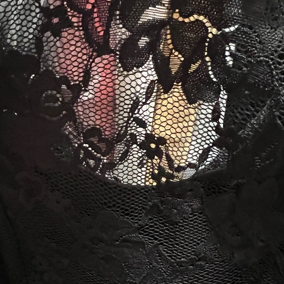 Black lace dress Miusol Size small - Picture 11 of 13